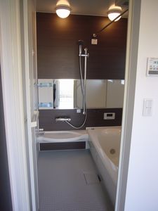 ���j�b�g�o�X