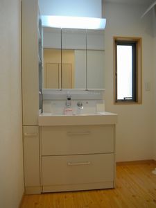 ���ʉ��ώ�