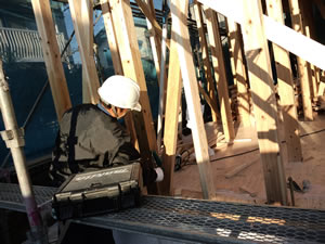 �s���s������